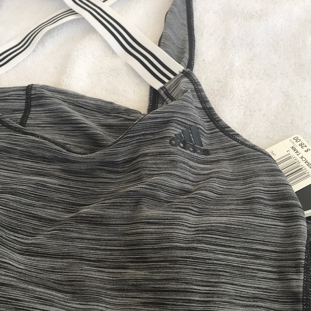 🌸2 for $30🌸 adidas cross back tank - Picture 4 of 4